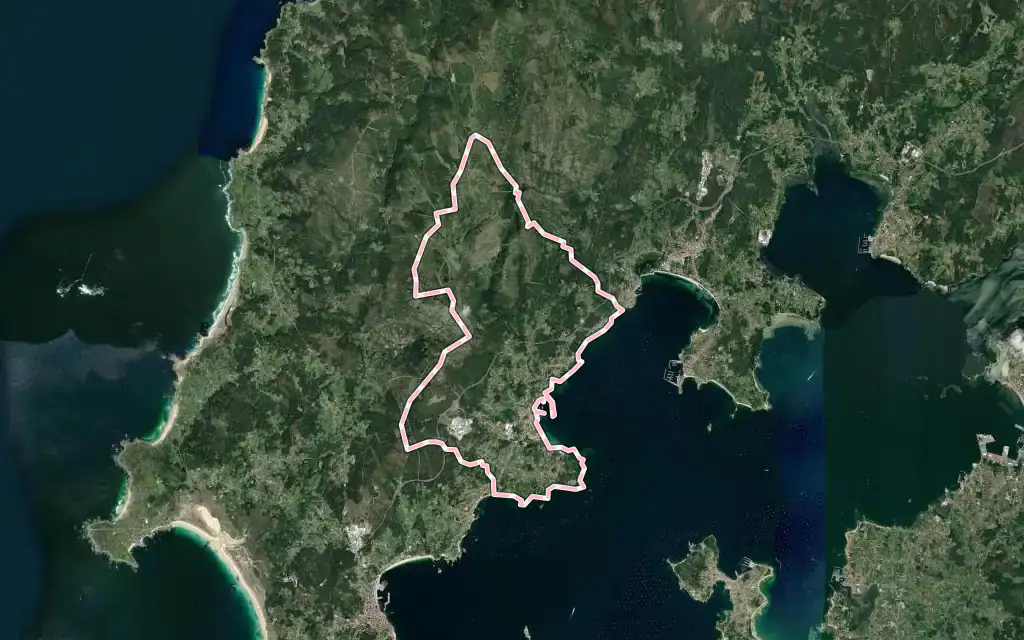 Vista satélite de A Pobra do Caramiñal con su contorno administrativo