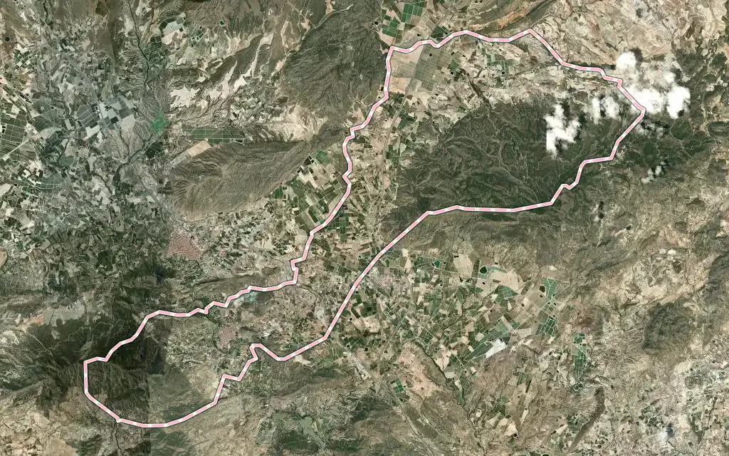 Vista satélite de Abarán con su contorno administrativo
