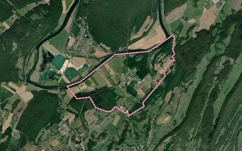 Vue satellite de Abbans-Dessous avec ses contours administratifs