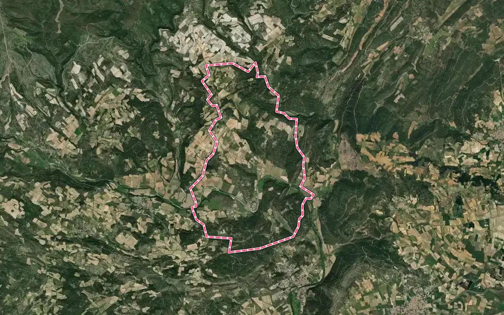 Vue satellite de Agel avec ses contours administratifs