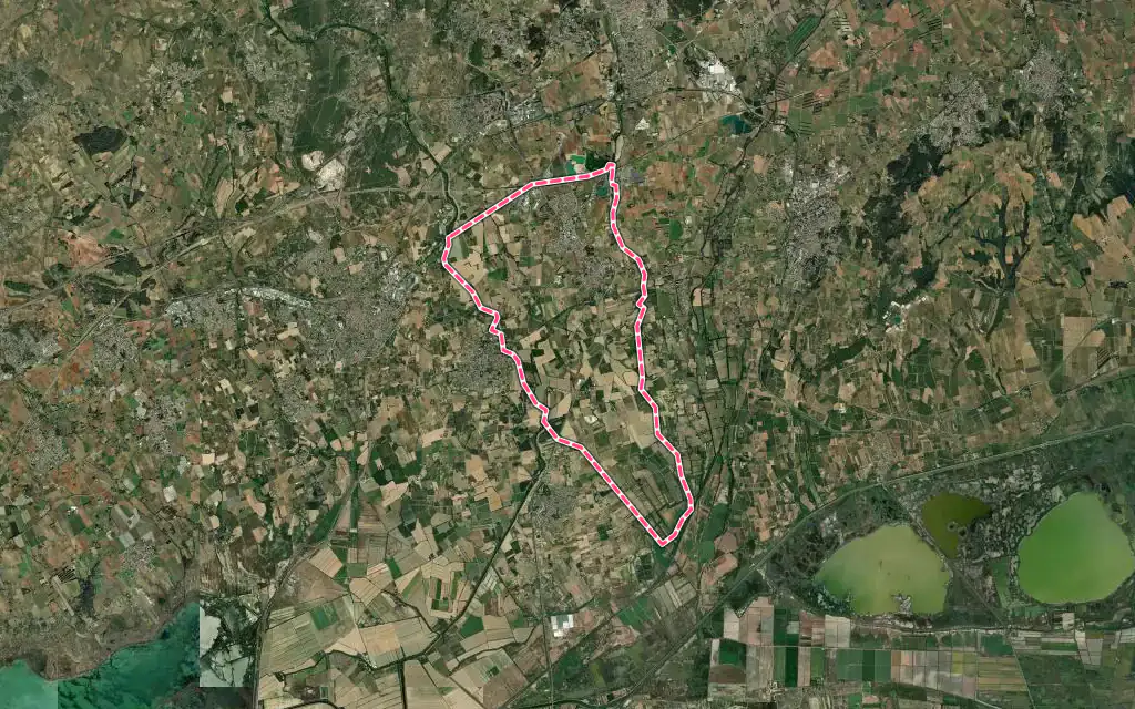 Vue satellite de Aimargues avec ses contours administratifs