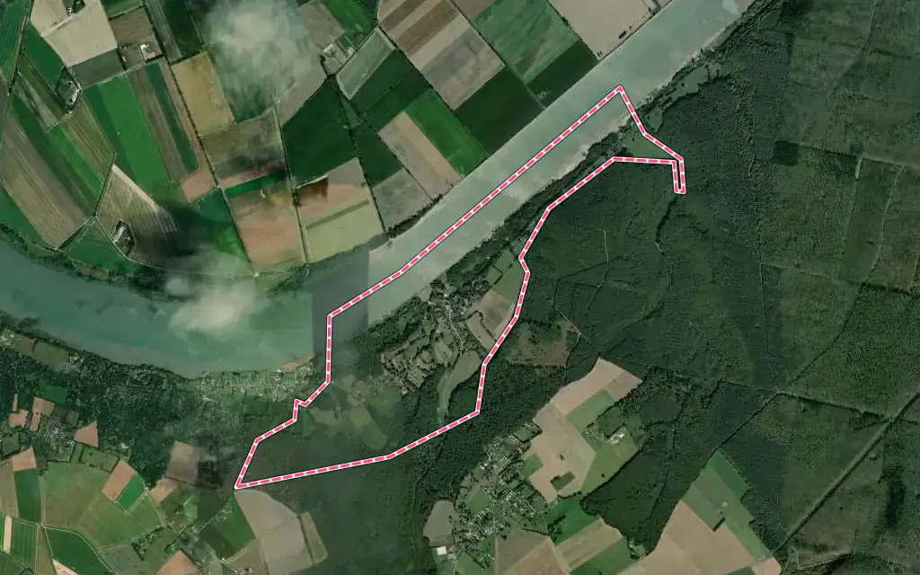 Vue satellite de Aizier avec ses contours administratifs