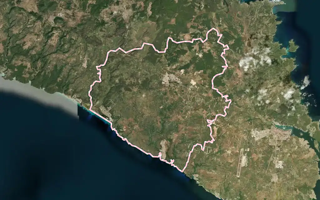 Vista satélite de Alaior con su contorno administrativo