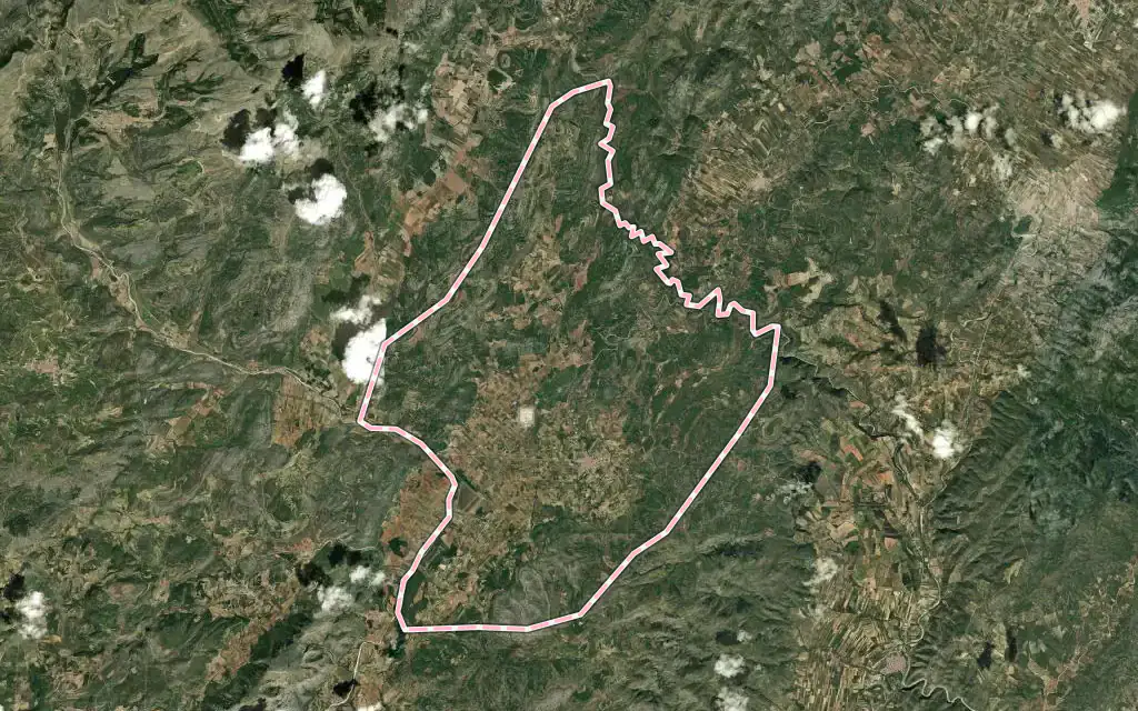 Vista satélite de Albocàsser con su contorno administrativo