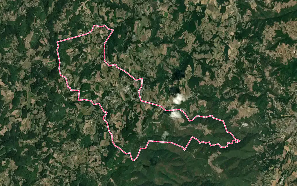 Vue satellite de Alboussière avec ses contours administratifs