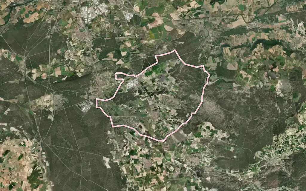 Vista satélite de Aldeamayor de San Martín con su contorno administrativo