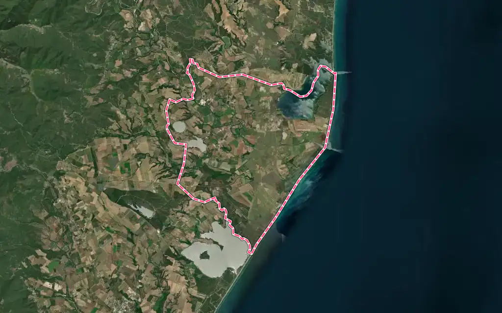 Vue satellite de Aléria avec ses contours administratifs
