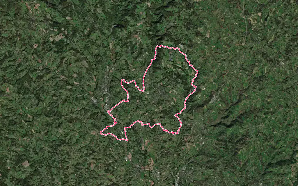 Vue satellite de Allassac avec ses contours administratifs