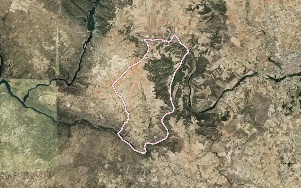 Vista satélite de Almaraz de Duero con su contorno administrativo