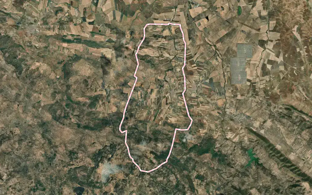 Vista satélite de Almendral con su contorno administrativo