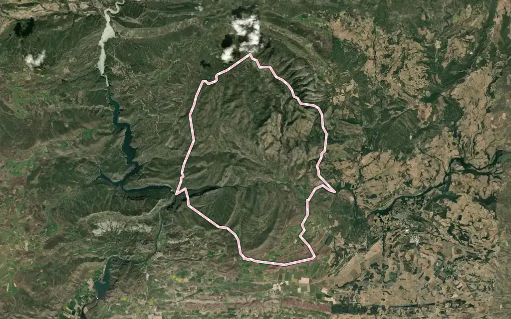 Vista satélite de Alòs de Balaguer con su contorno administrativo