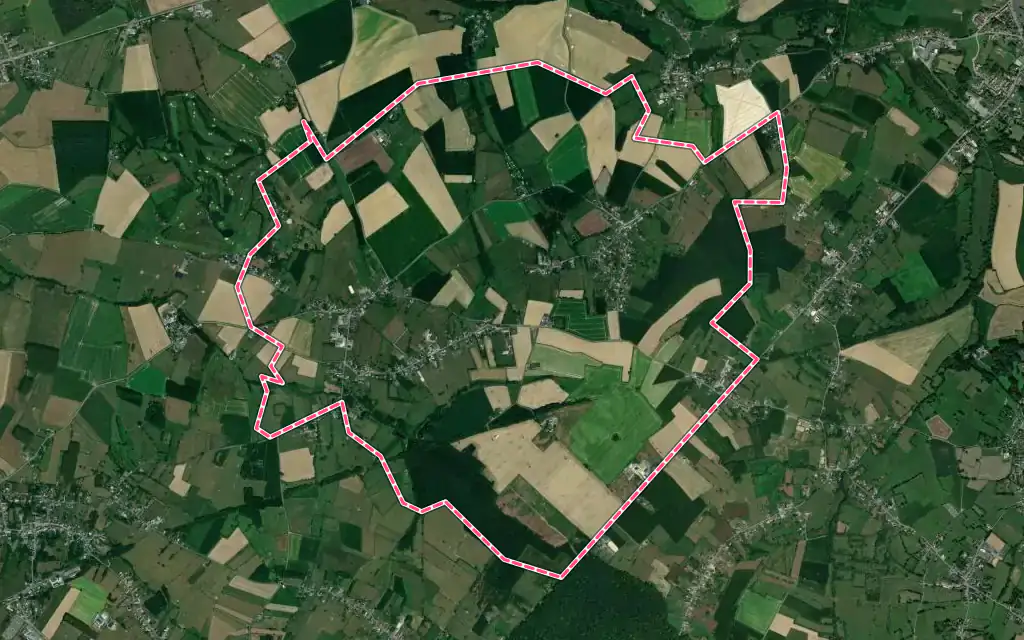 Vue satellite de Amfroipret avec ses contours administratifs