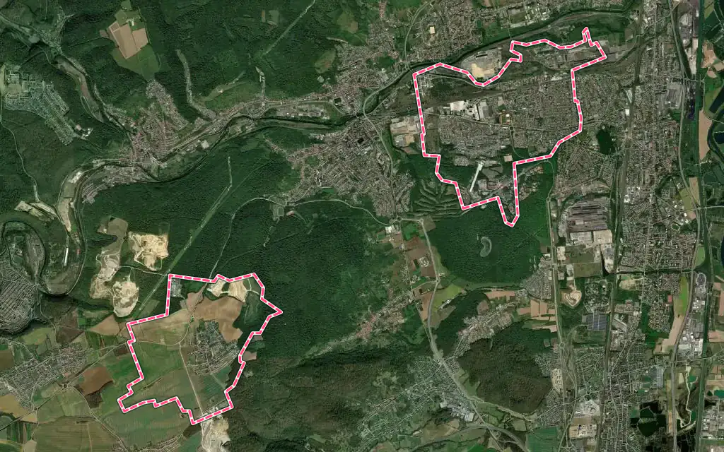 Vue satellite de Amnéville avec ses contours administratifs