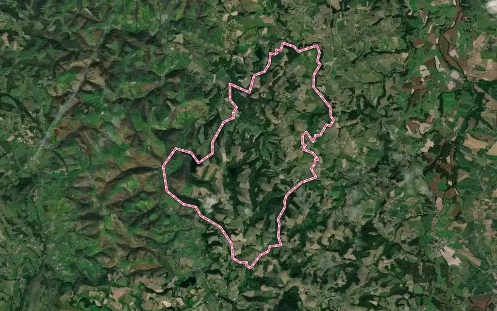 Vue satellite de Amorots-Succos avec ses contours administratifs