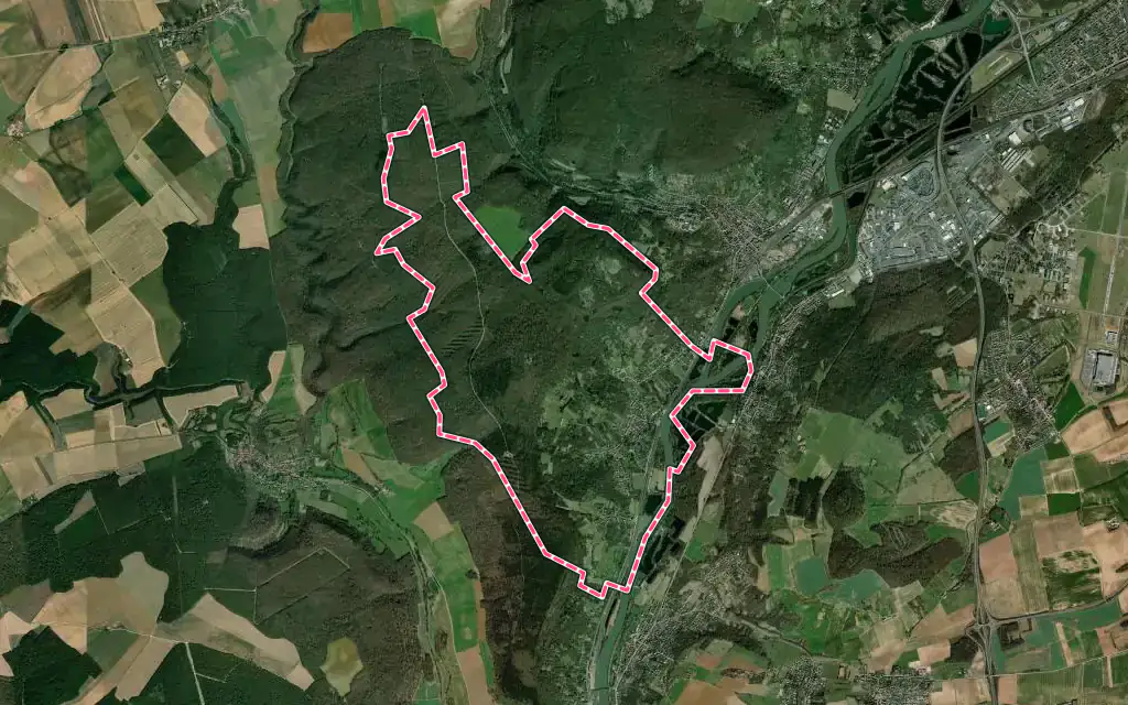 Vue satellite de Ancy-Dornot avec ses contours administratifs