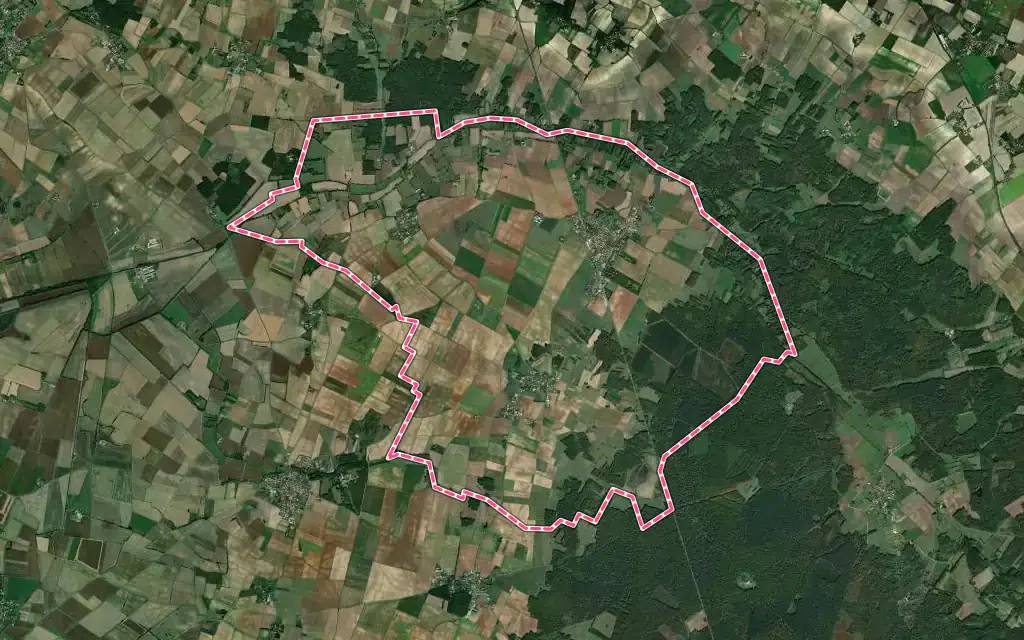 Vue satellite de Angliers avec ses contours administratifs