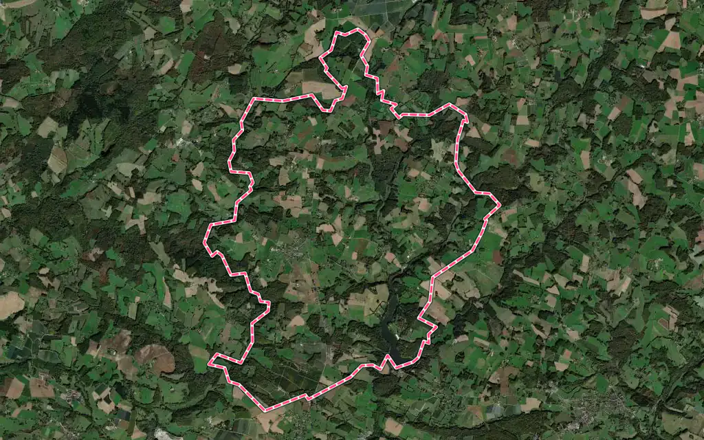 Vue satellite de Angoisse avec ses contours administratifs