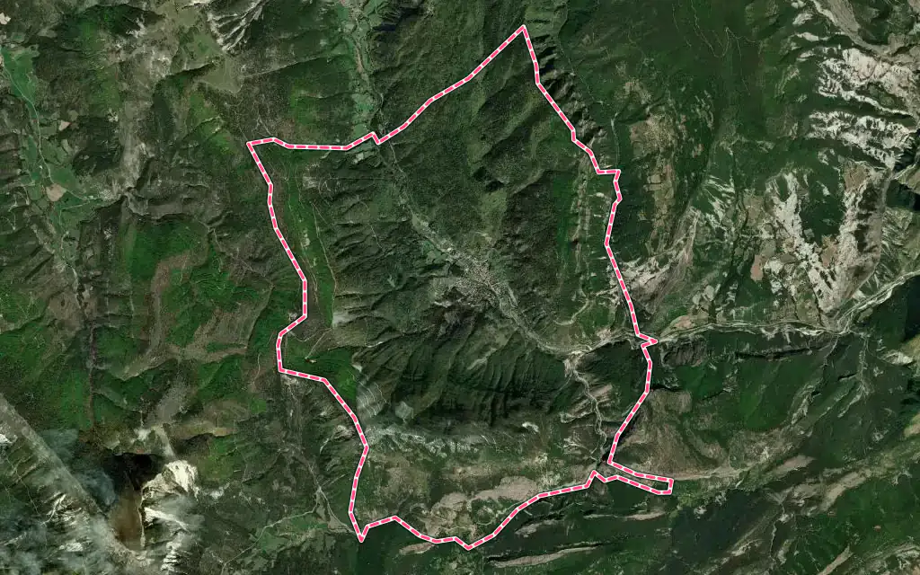Vue satellite de Annot avec ses contours administratifs