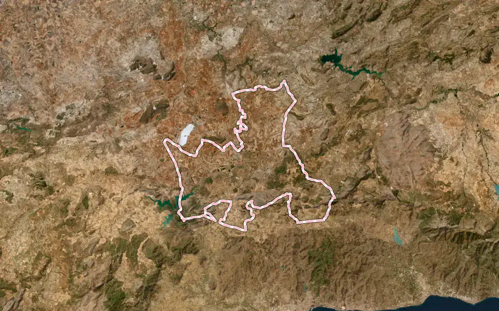 Vista satélite de Antequera con su contorno administrativo