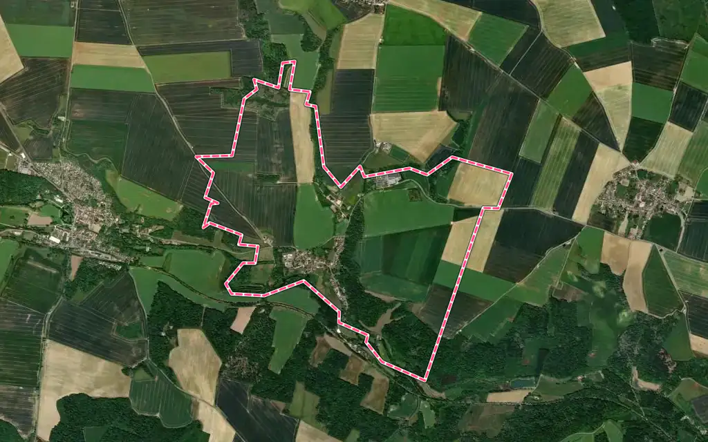 Vue satellite de Antilly avec ses contours administratifs