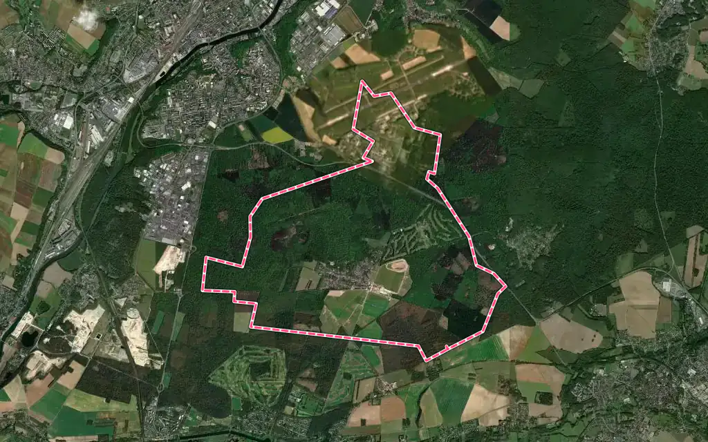 Vue satellite de Apremont avec ses contours administratifs