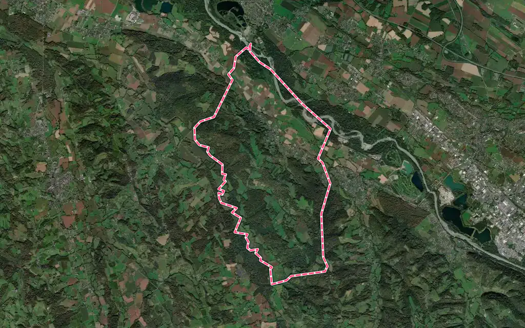 Vue satellite de Arbus avec ses contours administratifs