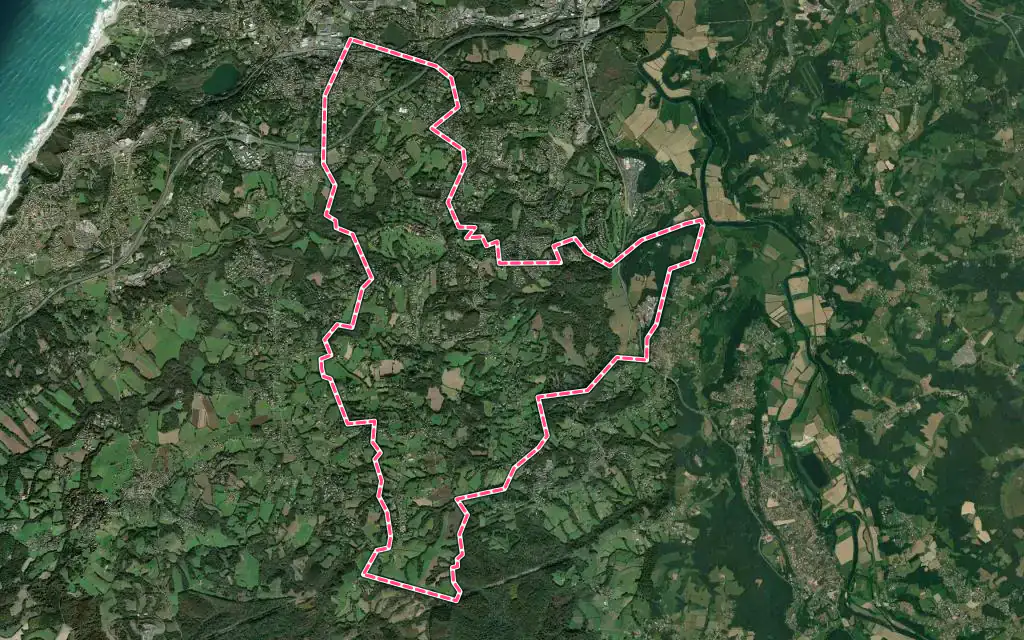 Vue satellite de Arcangues avec ses contours administratifs