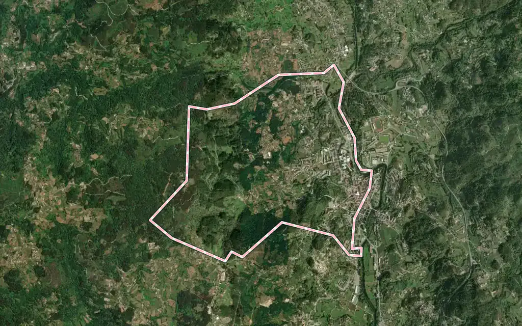 Vista satélite de Arcos de Valdevez (Salvador), Vila Fonche e Parada con su contorno administrativo