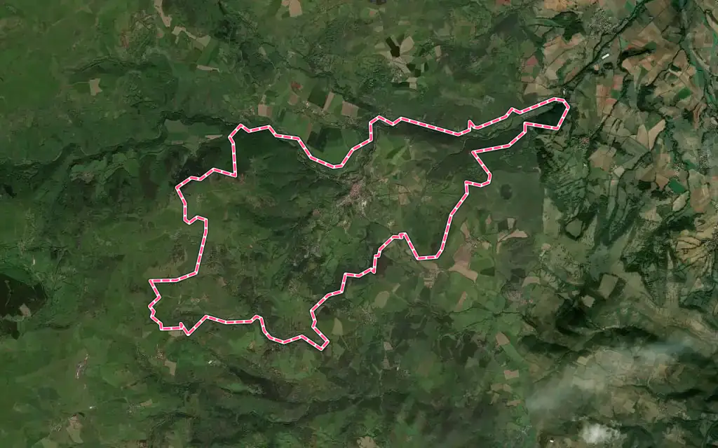 Vue satellite de Ardes avec ses contours administratifs
