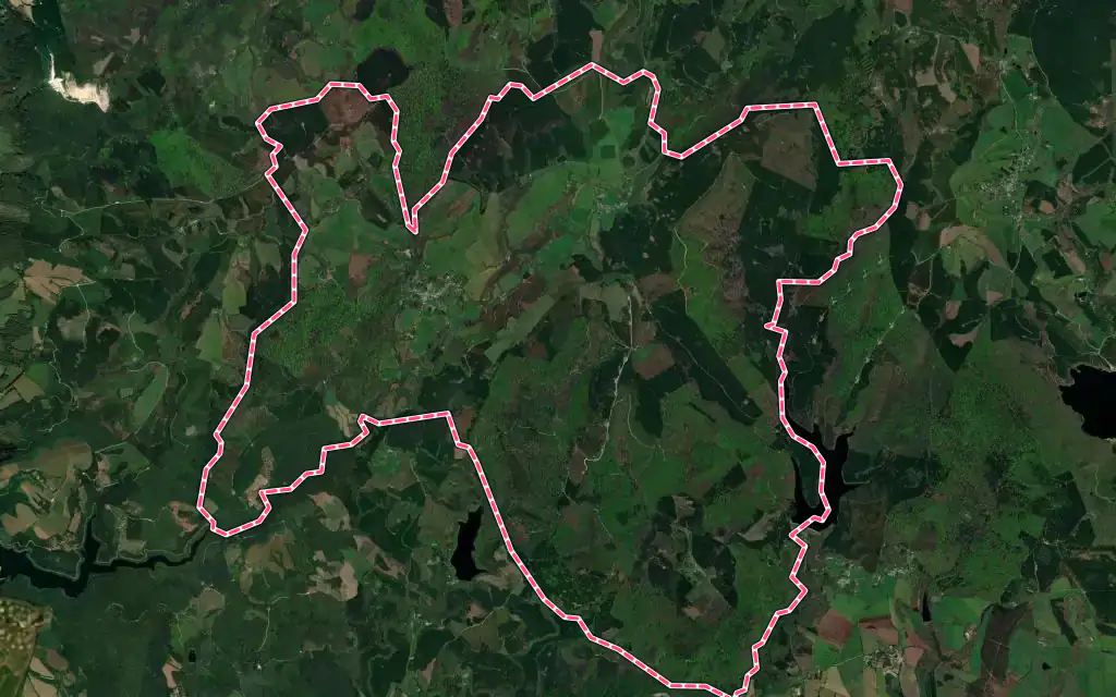 Vue satellite de Arfons avec ses contours administratifs