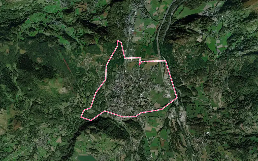 Vue satellite de Argelès-Gazost avec ses contours administratifs