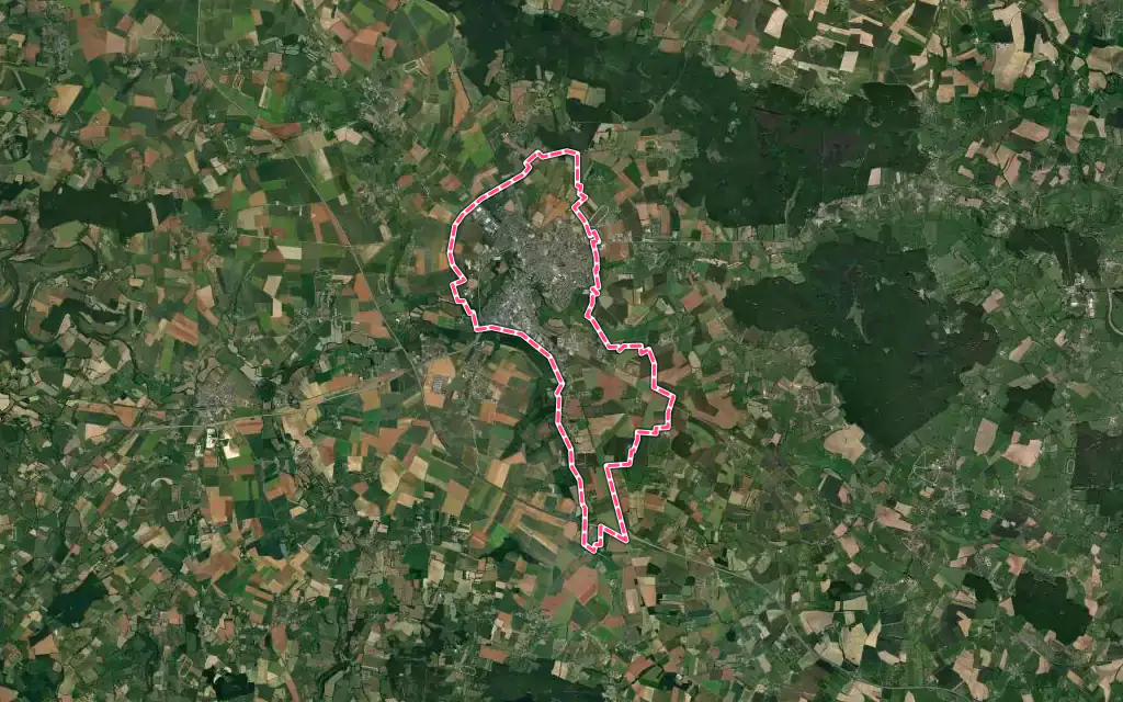 Vue satellite de Argentan avec ses contours administratifs