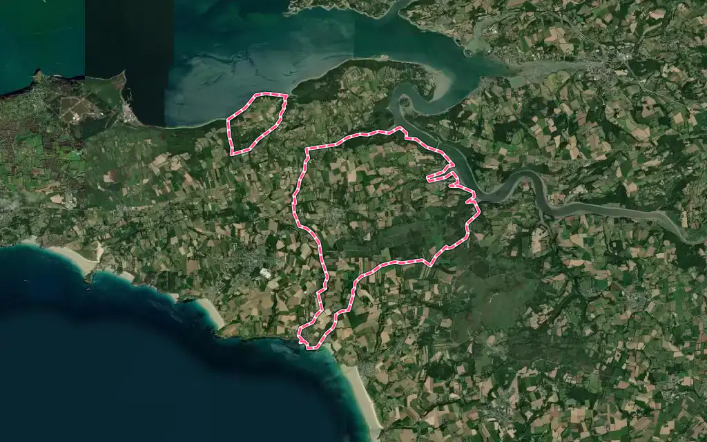 Vue satellite de Argol avec ses contours administratifs
