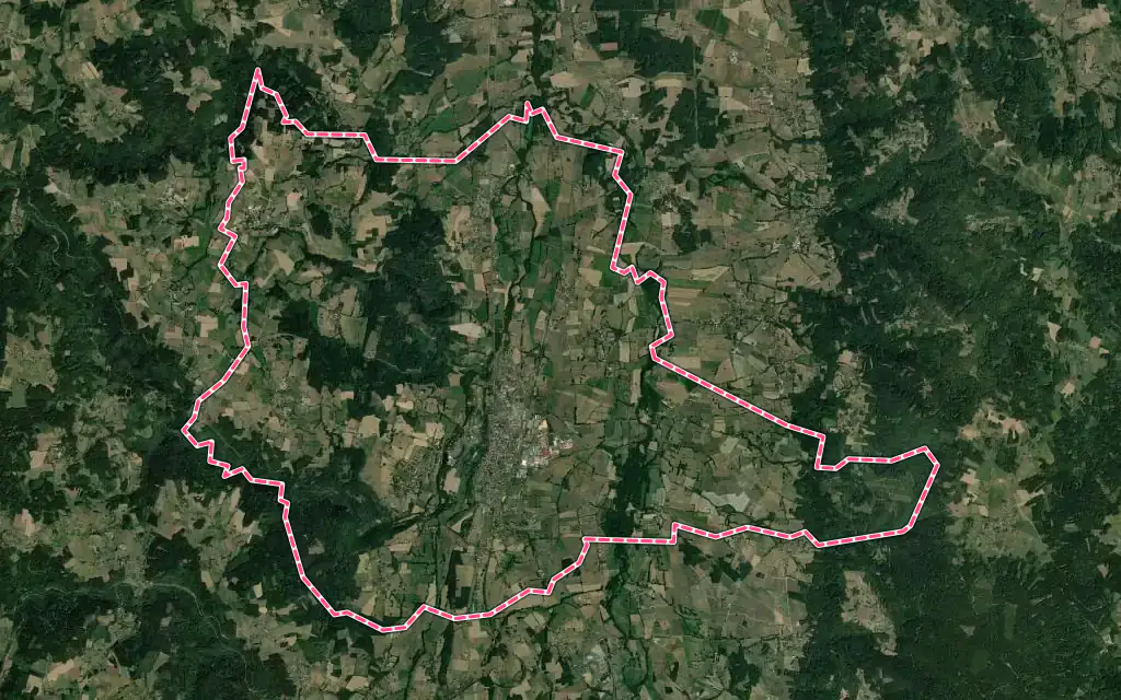 Vue satellite de Arlanc avec ses contours administratifs