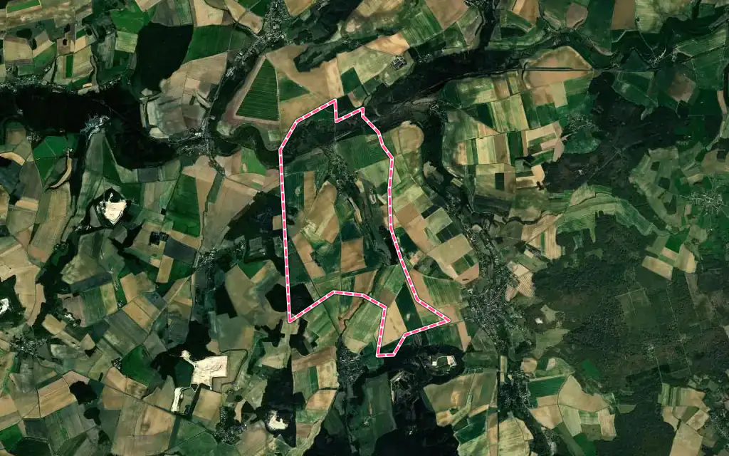 Vue satellite de Armentières-sur-Ourcq avec ses contours administratifs