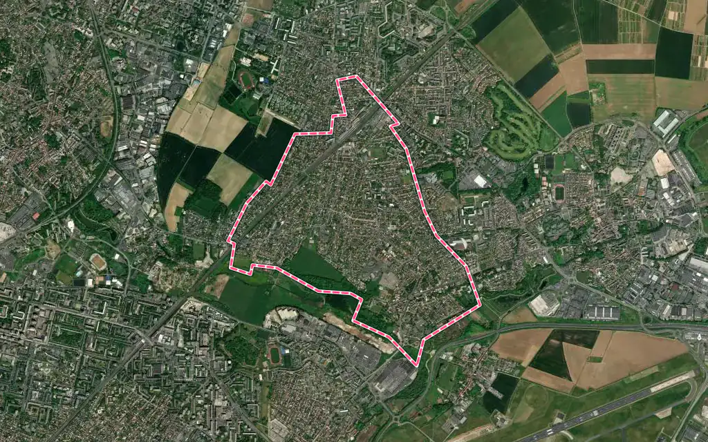 Vue satellite de Arnouville avec ses contours administratifs