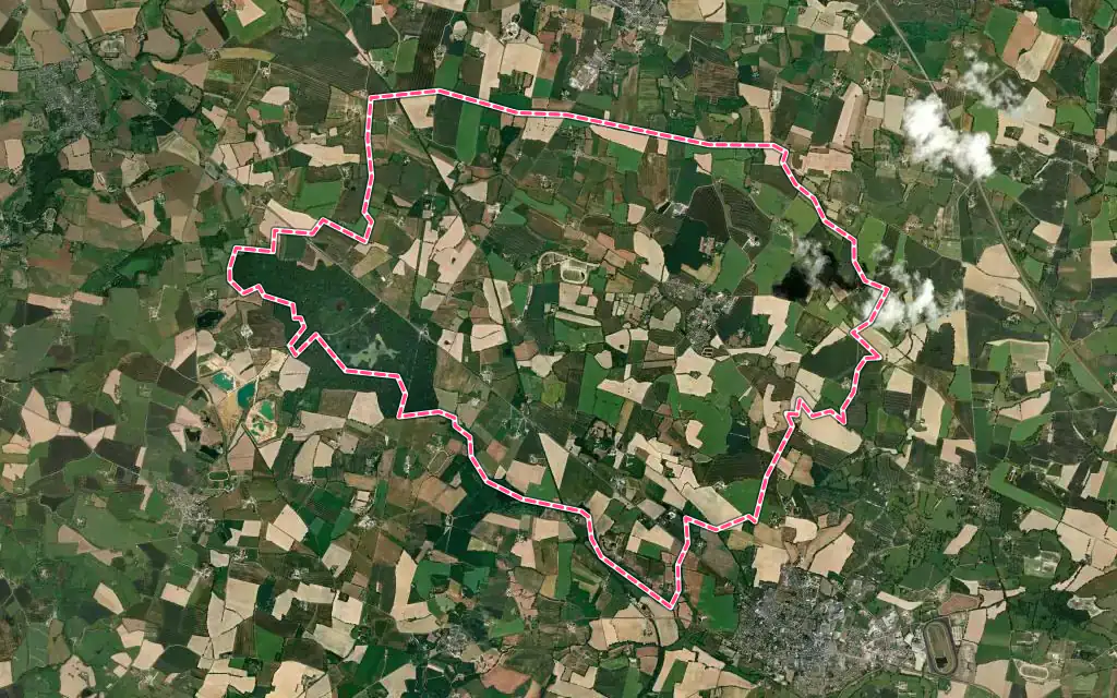 Vue satellite de Arquenay avec ses contours administratifs