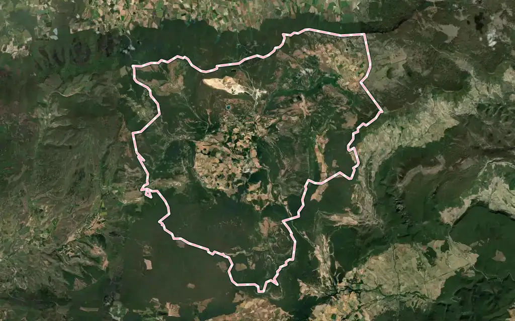 Vista satélite de Arraia-Maeztu con su contorno administrativo
