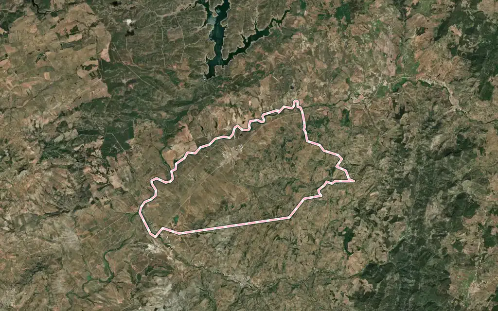 Vista satélite de Arroyo del Ojanco con su contorno administrativo