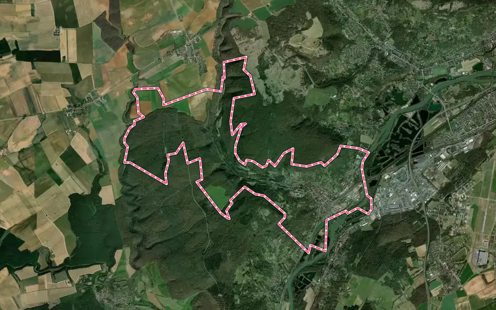 Vue satellite de Ars-sur-Moselle avec ses contours administratifs
