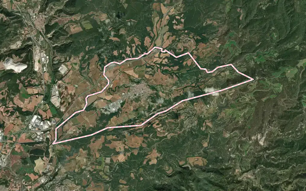 Vista satélite de Artés con su contorno administrativo