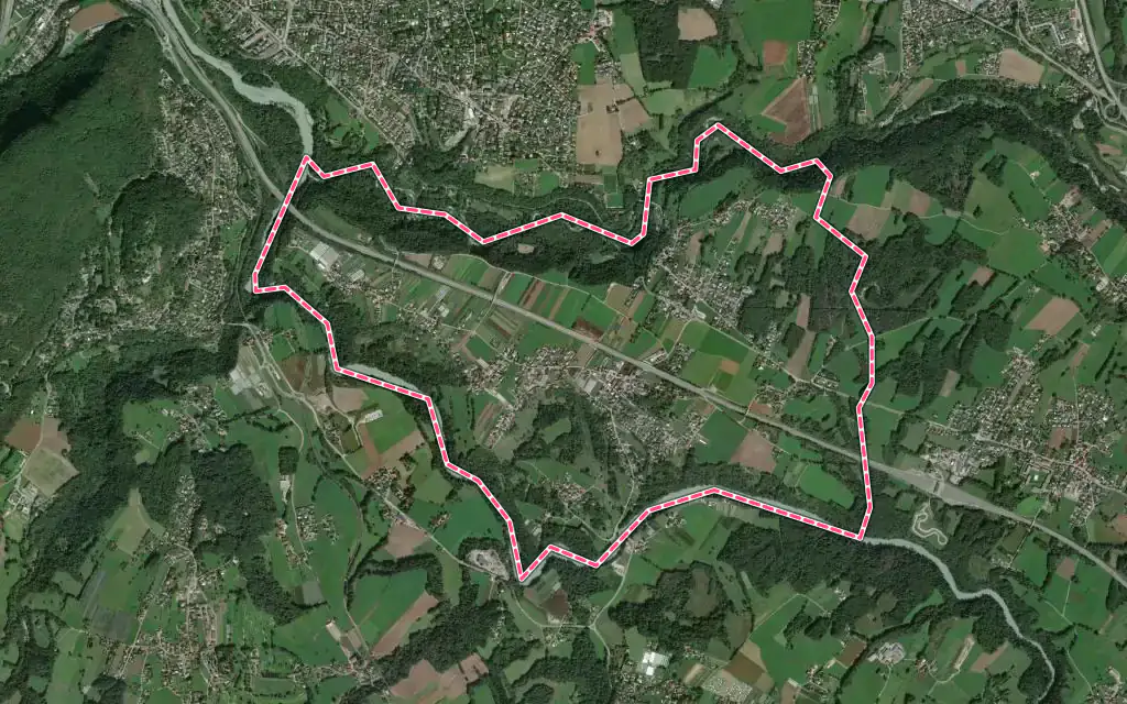 Vue satellite de Arthaz-Pont-Notre-Dame avec ses contours administratifs
