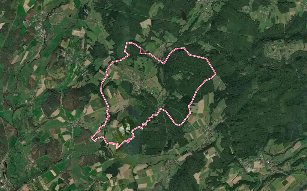 Vue satellite de Athesans-Étroitefontaine avec ses contours administratifs