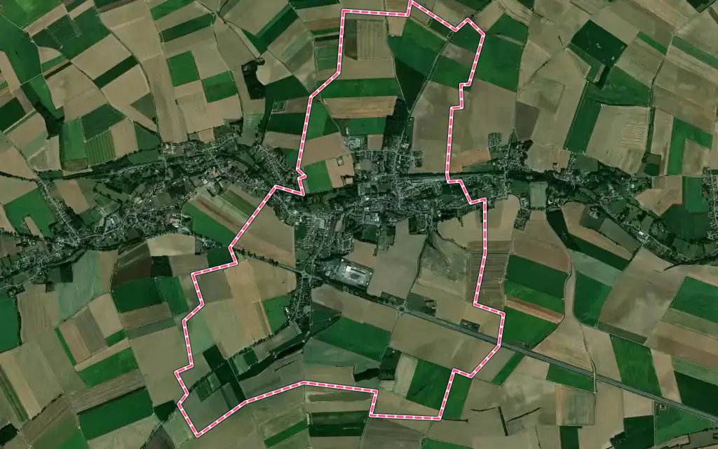 Vue satellite de Aubigny-en-Artois avec ses contours administratifs