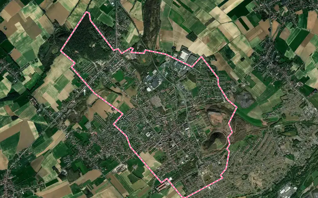Vue satellite de Auchel avec ses contours administratifs