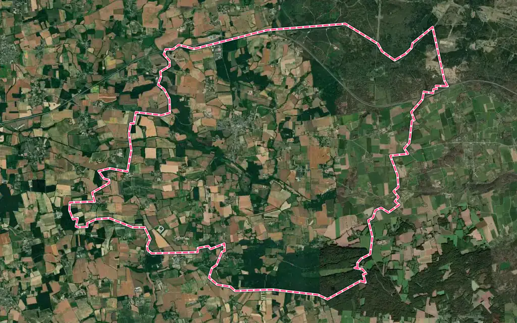 Vue satellite de Augan avec ses contours administratifs