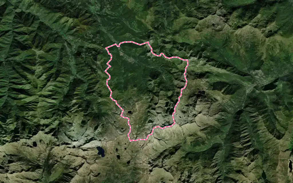 Vue satellite de Aulus-les-Bains avec ses contours administratifs