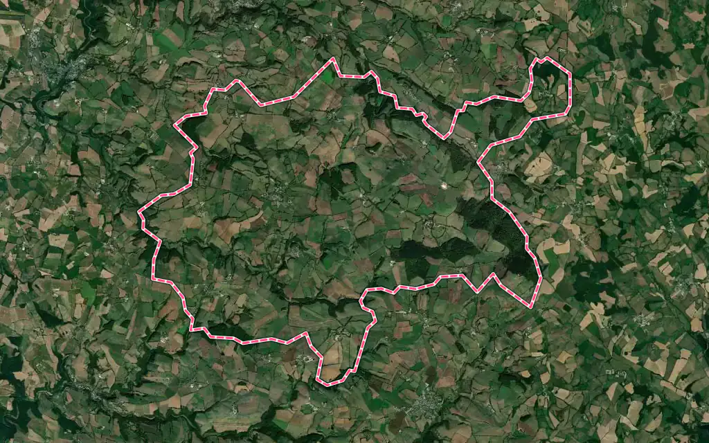 Vue satellite de Auriac-Lagast avec ses contours administratifs