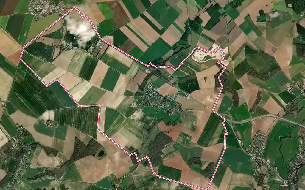 Vue satellite de Authevernes avec ses contours administratifs