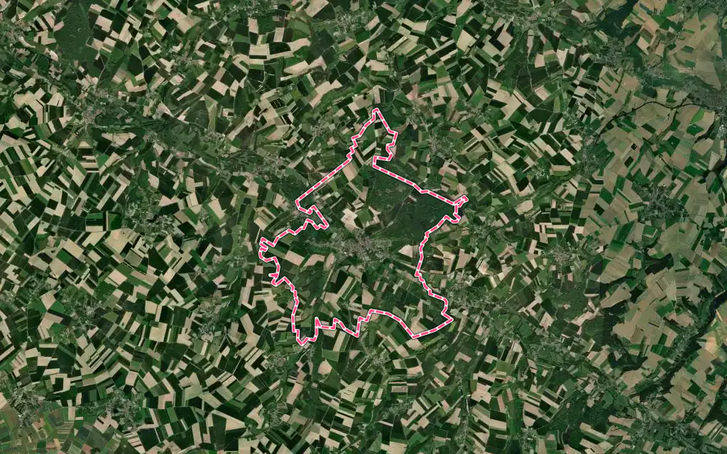 Vue satellite de Auxi-le-Château avec ses contours administratifs